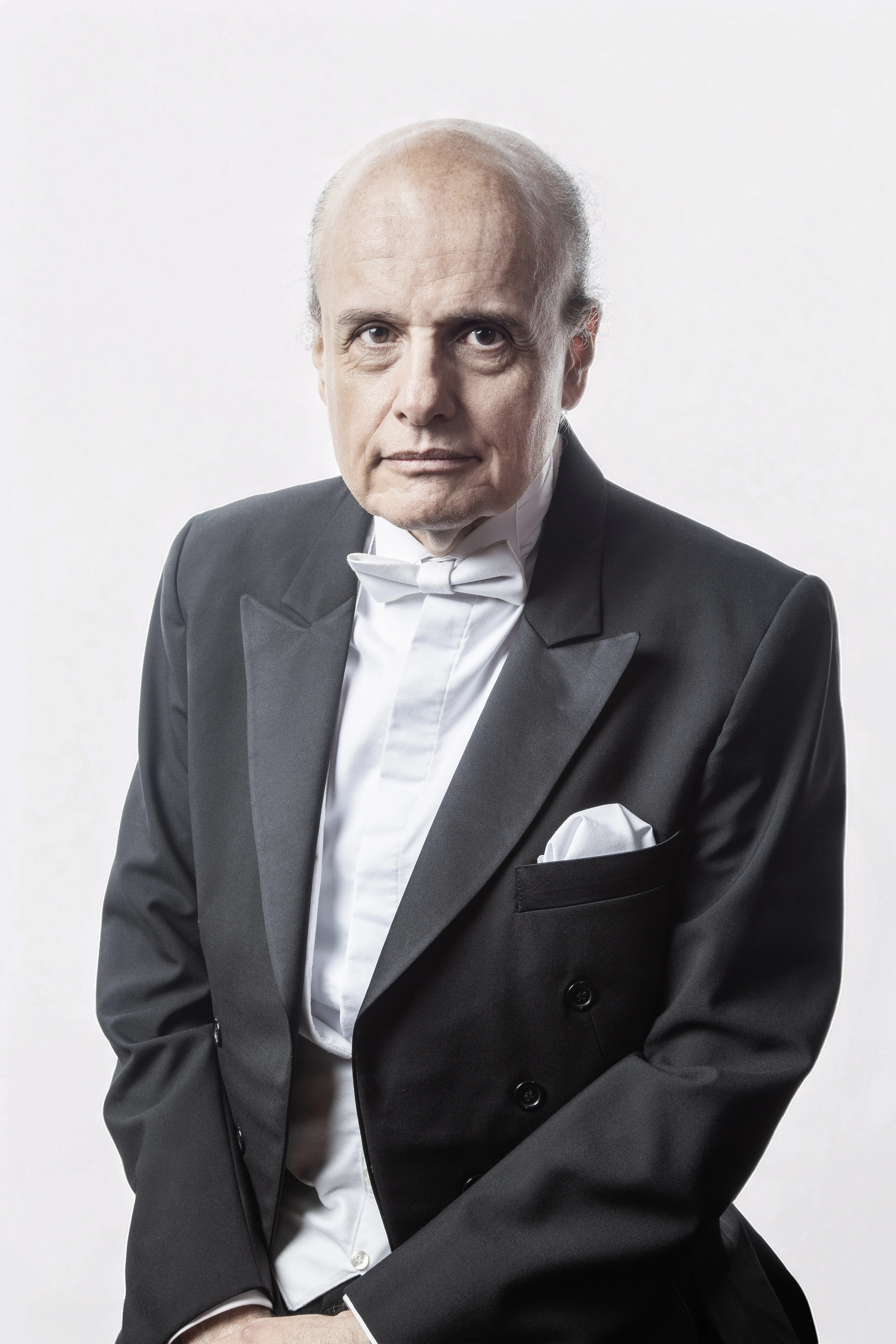 Piano  - Pablo Castellanos